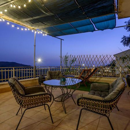 Hostal Nazari Cogollos De La Vega Bagian luar foto