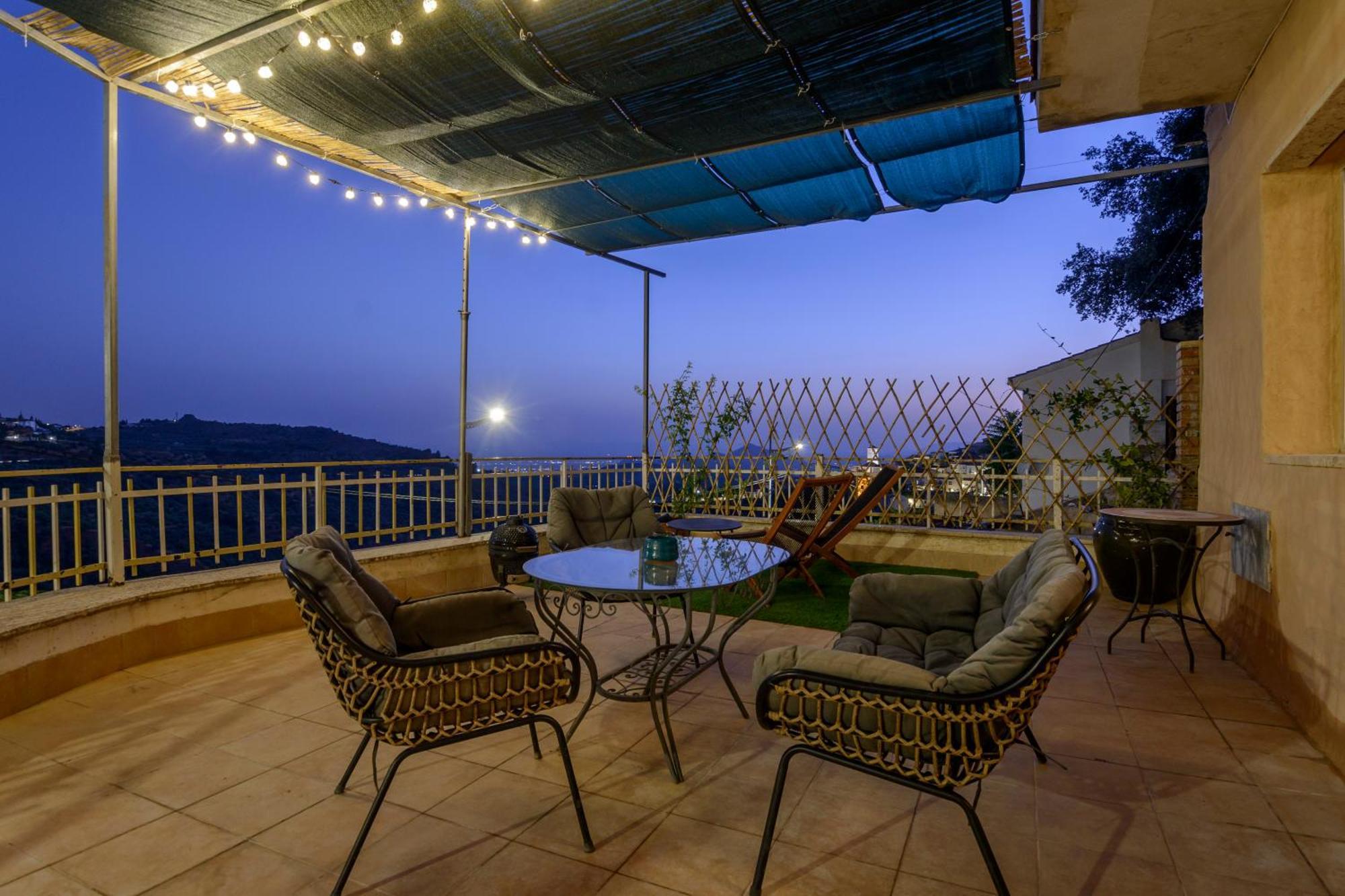 Hostal Nazari Cogollos De La Vega Bagian luar foto